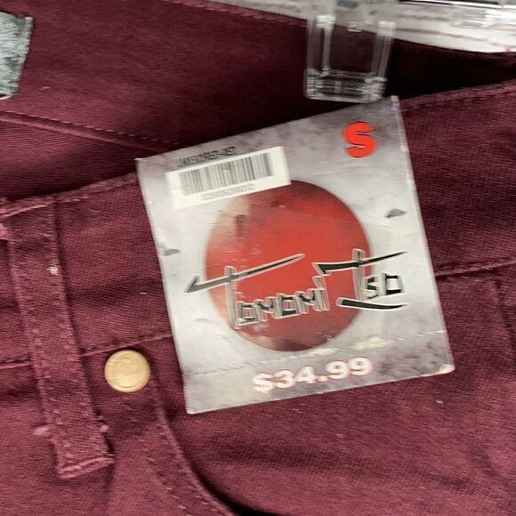 NWT Tomomi Tso  Slim fit distressed Jeans - Picture 6 of 14